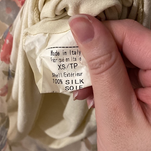 H Trend 100% sheer silk bat sleeve top with viscose cami in floral print - Picture 5 of 5